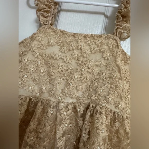 Noralee Mara Dress – Antique Daisy Champagne – Size 10 Girl - Picture 4 of 12